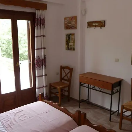 Villa Oros *